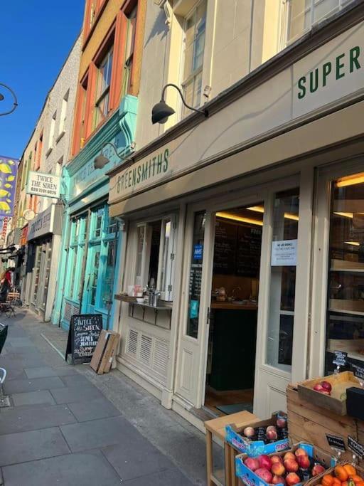 Superb 2Bed/2Bath Flat Waterloo London 아파트 외부 사진