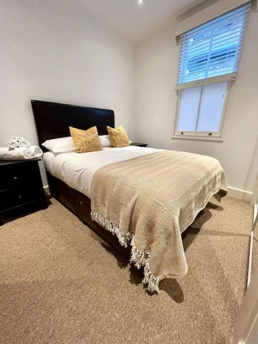 Superb 2Bed/2Bath Flat Waterloo London 아파트 외부 사진